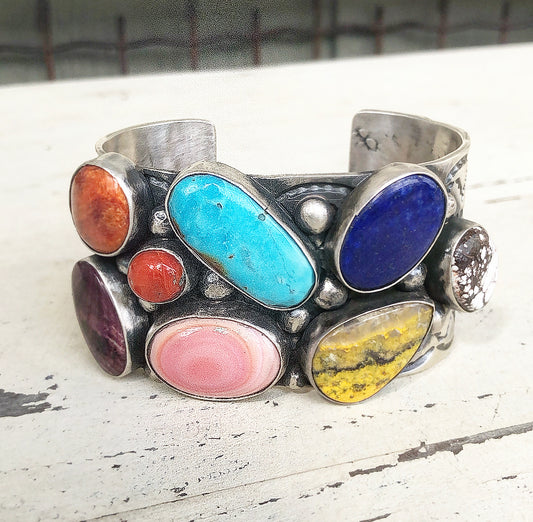 MultiStone cuff